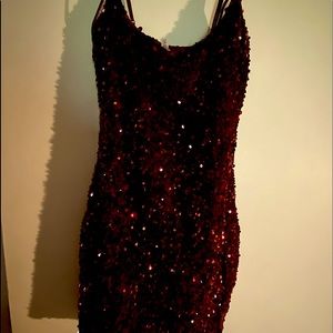 New Lucy in the Sky burgundy, sequin mini dress.